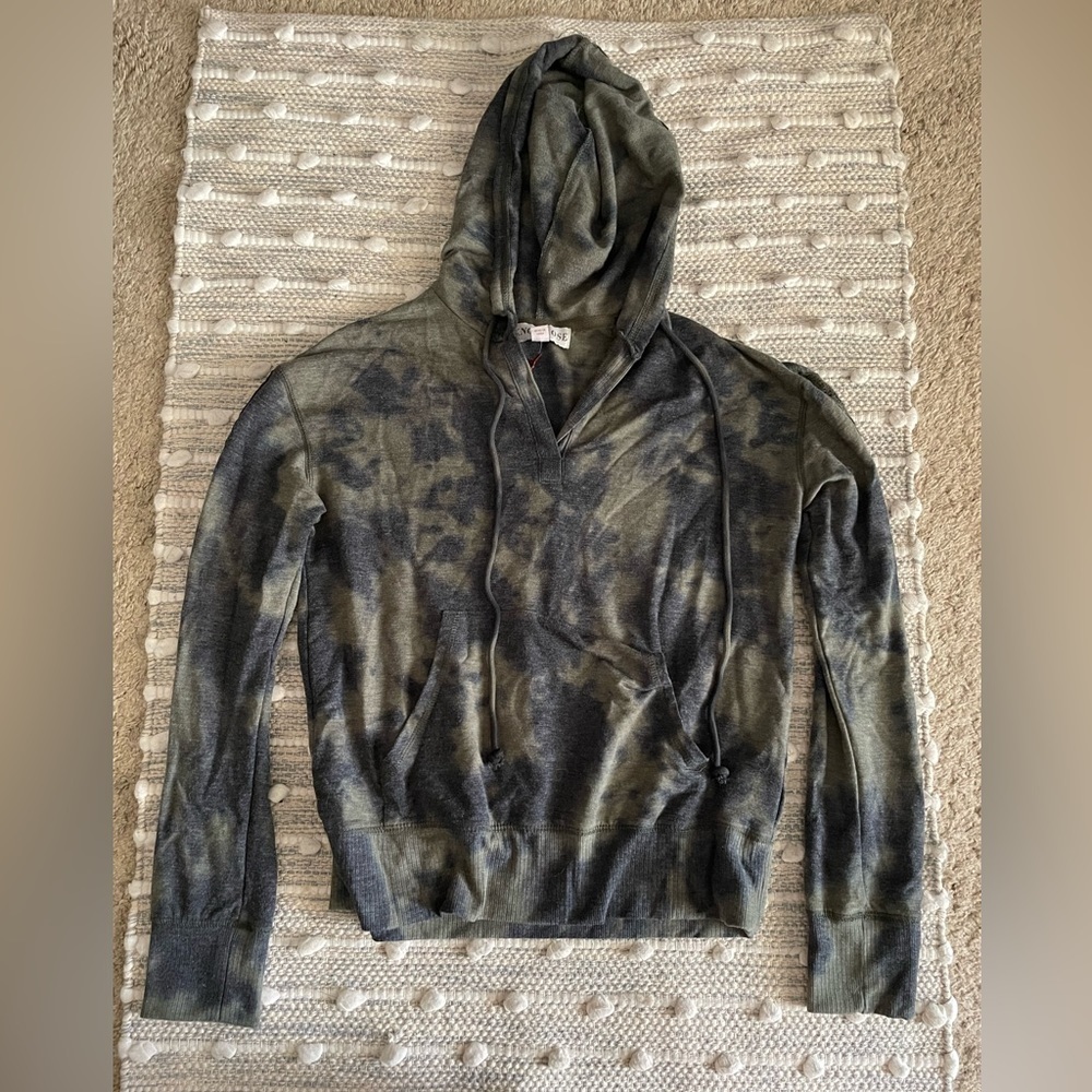 Knox Rose Green and Black Tie Dye hoodie with lace accents on sleeves